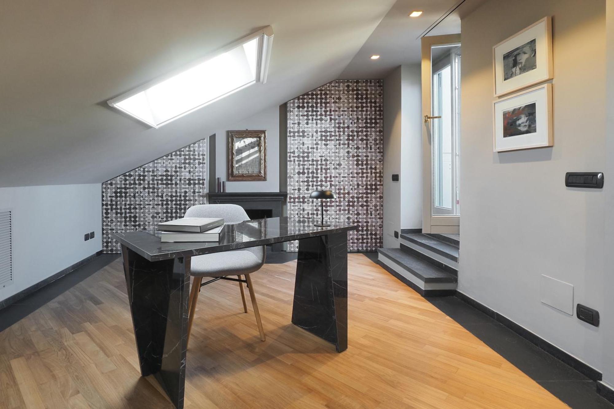 Splendido Attico Con 2 Terrazzi In Brera * Milan